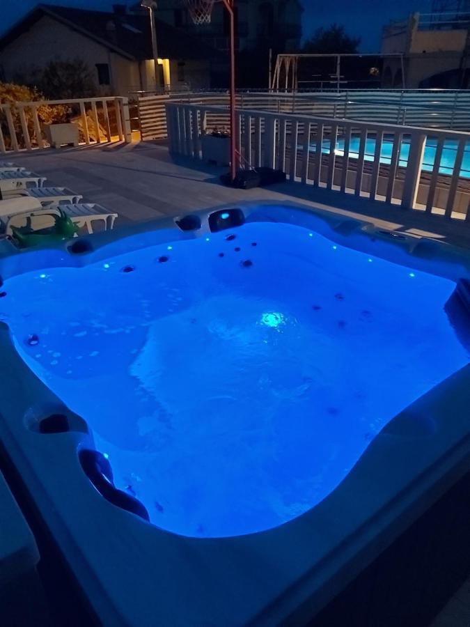 La Bodega Apartments Trogir Eksteriør bilde