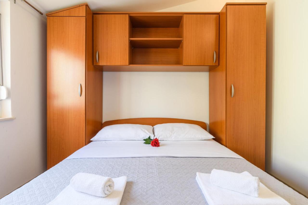 La Bodega Apartments Trogir Eksteriør bilde