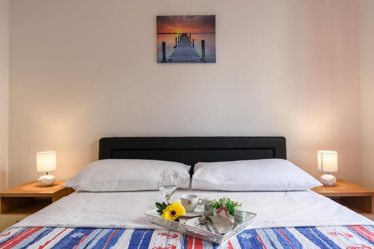La Bodega Apartments Trogir Eksteriør bilde