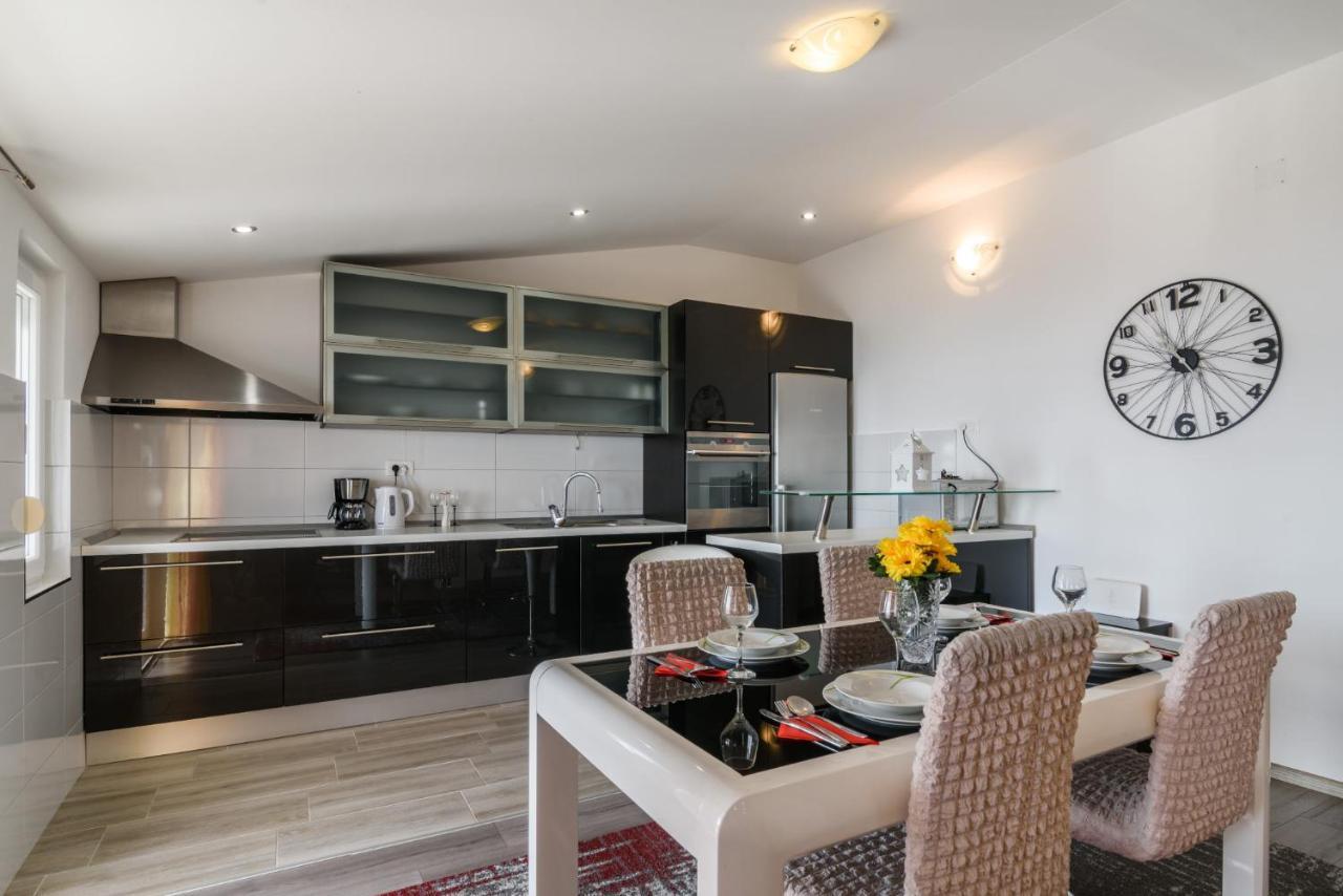 La Bodega Apartments Trogir Eksteriør bilde